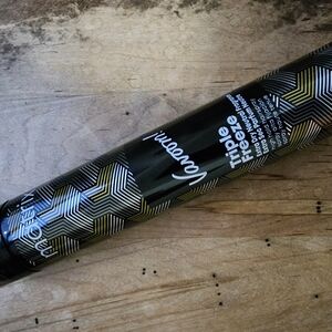 MatrixVavoom Triple Freeze Hair Spray - Black and Gold
